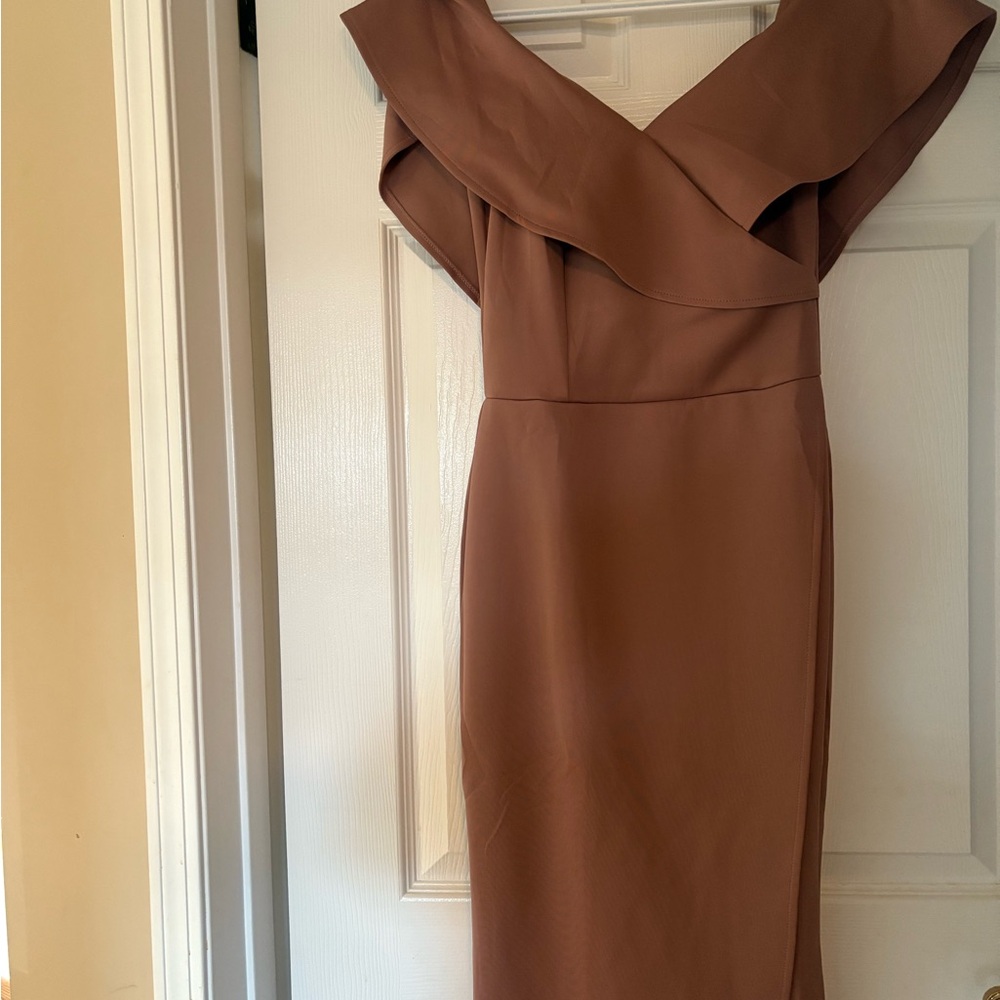 Elegant dark nude Off-Shoulder Dress